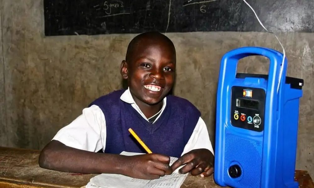 Sierra Leone Introduces Radio Teaching As Coronavirus Forces Pupils to Stay At Home