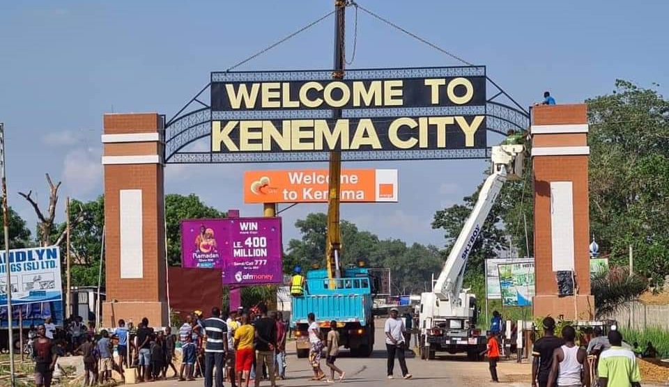 Sierra Leone Police Arrests 16 People in Kenema For Not Wearing Face Mask