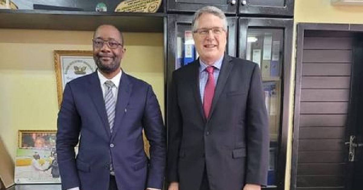 Information Minister Hosts United States Ambassador to Sierra Leone