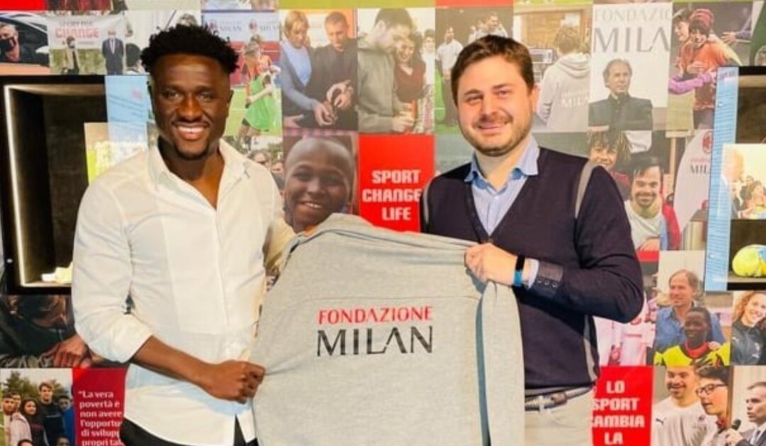 AC Milan Foundation Donates Football Items to Leones Stars Midfielder Rodney Strasser