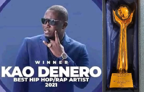 Kao Denero Receives Golden Award Plaque as AEAUSA Best Hip Hop/Rap Artiste