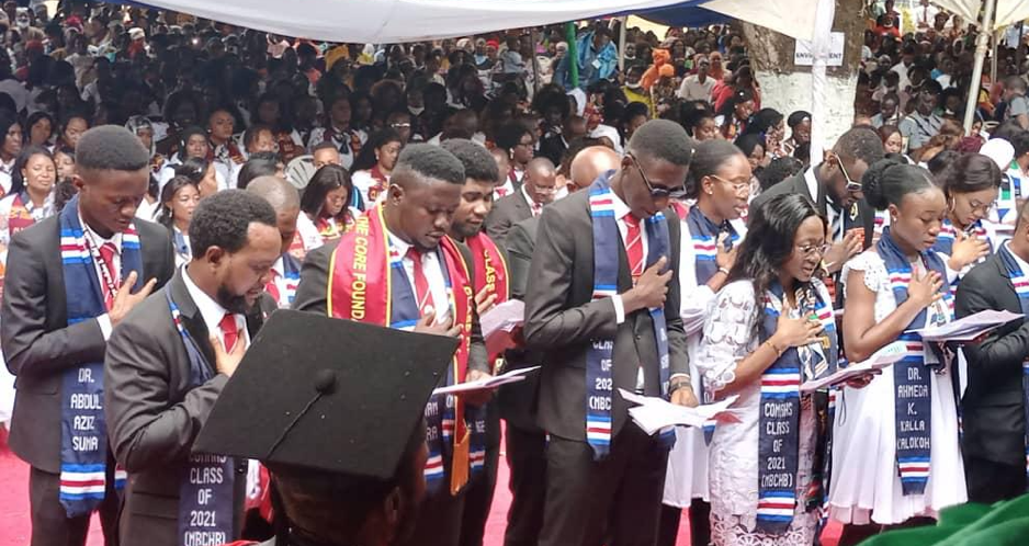 New Medical Doctors, Pharmacists and Nurses Take Oath at COMAHS