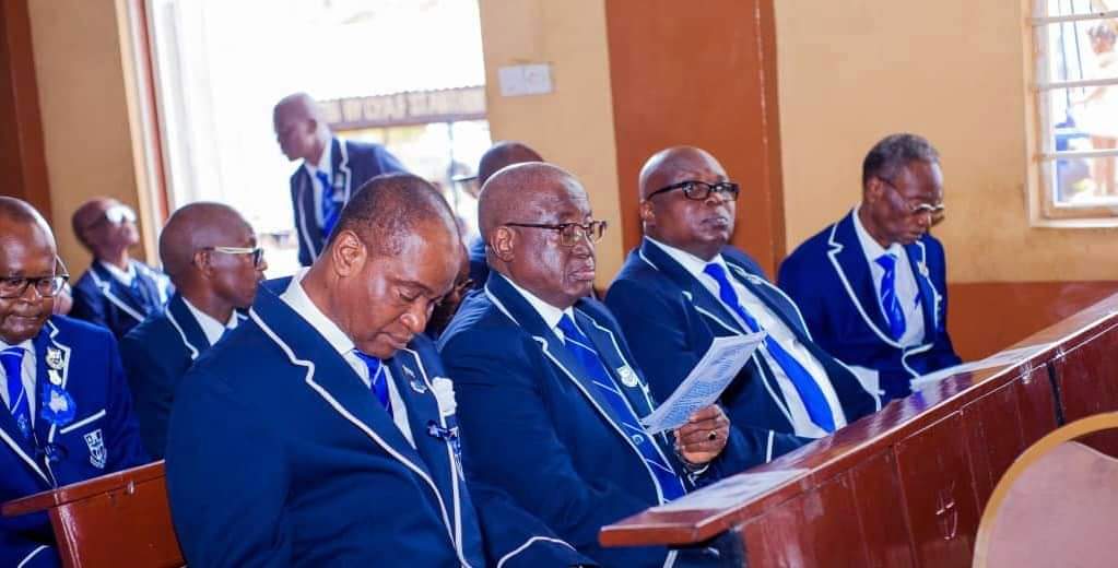 Was He Sleeping? Picture of Samura Kamara in Church Sparks Public Reactions