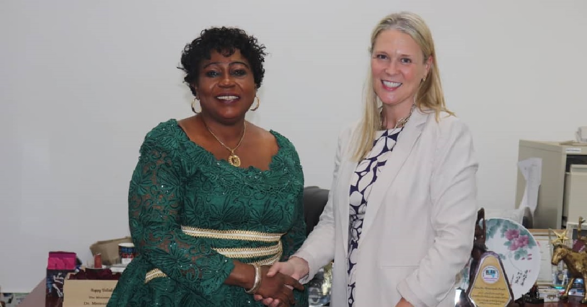 British High Commissioner, Lisa Chesney Meets Tourism Minister to Work on Youth Development And Women’s Empowerment
