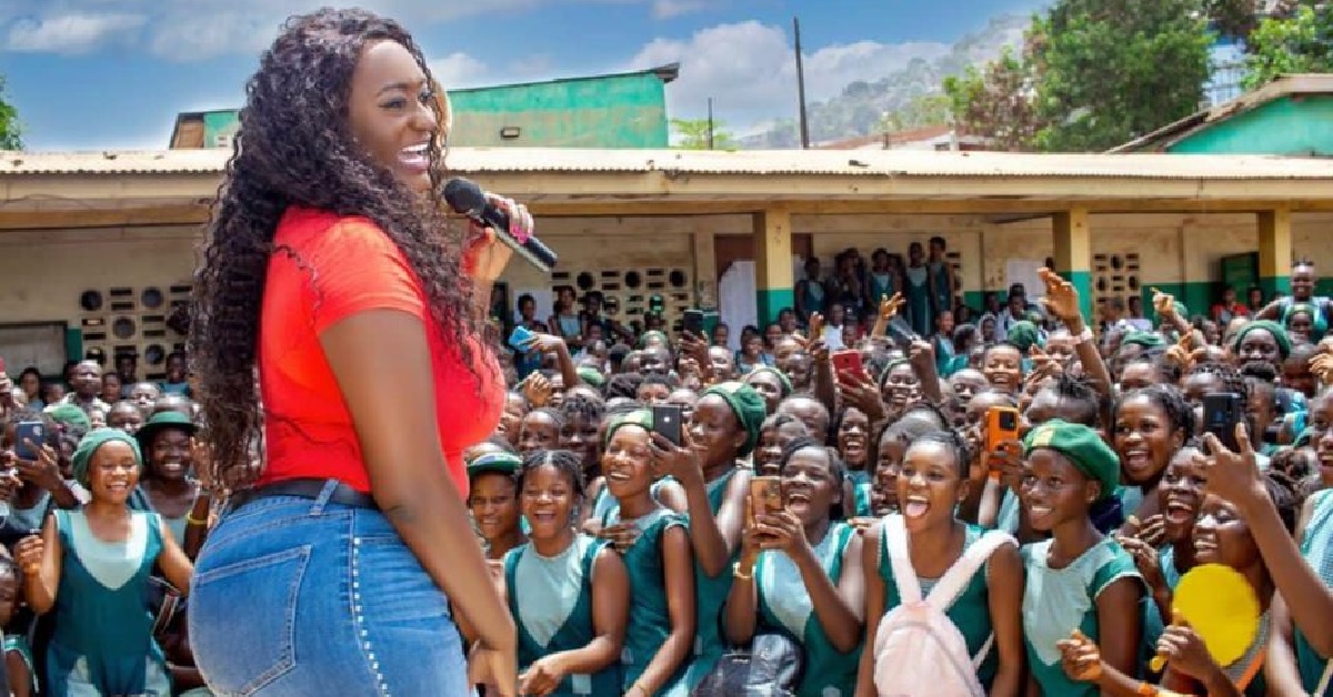 Rapper Natasha Beckley Kicks Off ‘Trash to Treasure’ Project in Schools