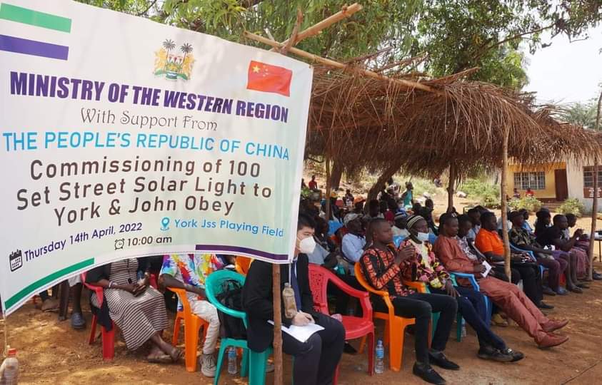 Chinese Ambassador Hands Over 100 Solar Street Lights to York And John Obey Communities