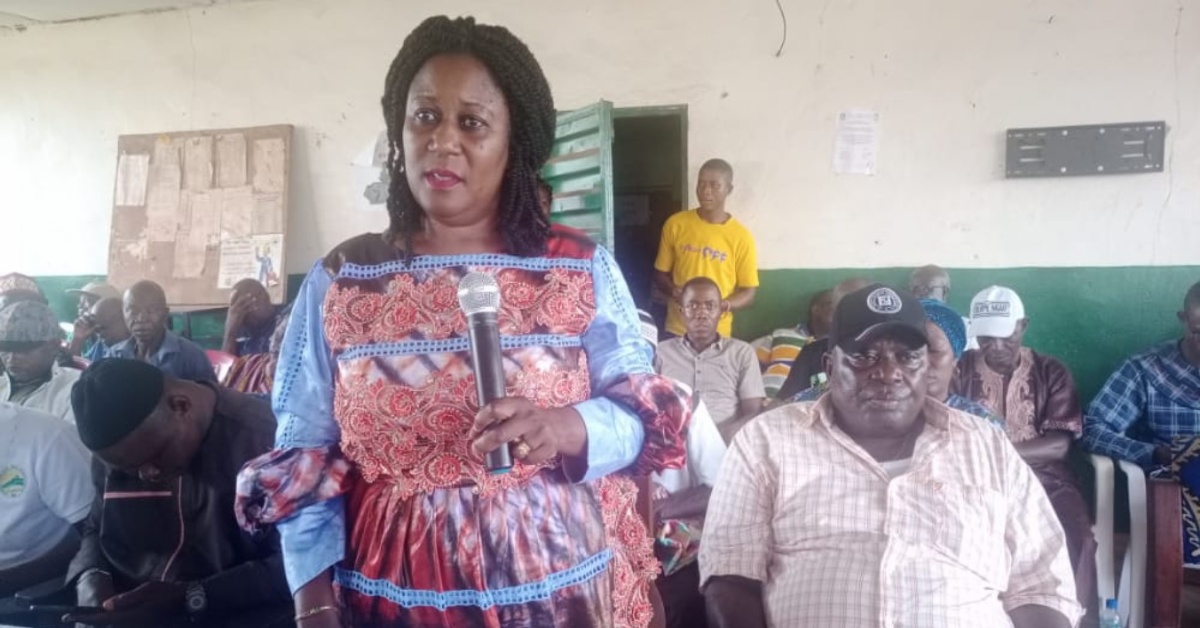 Minister of Fisheries And Marine Resources Emma Kowa-Jalloh Engages Bumpe Ngao Chiefdom on Importance of Voters Registration