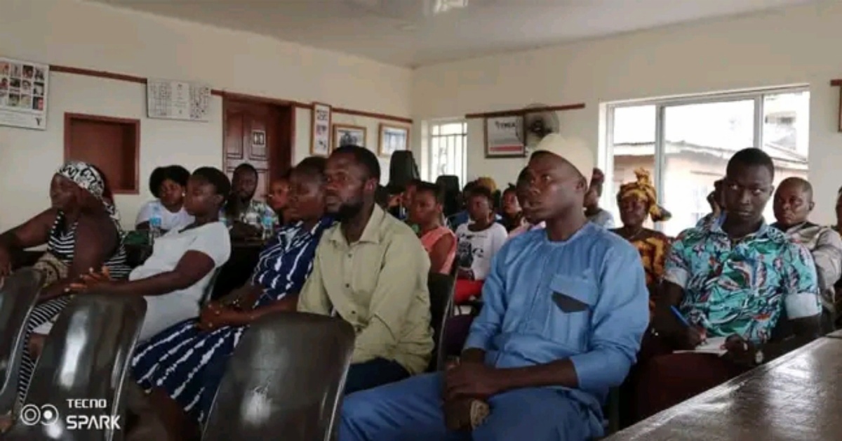 Sierra Leone Urban Research Center Holds One Day Workshop For Two Communities in Freetown