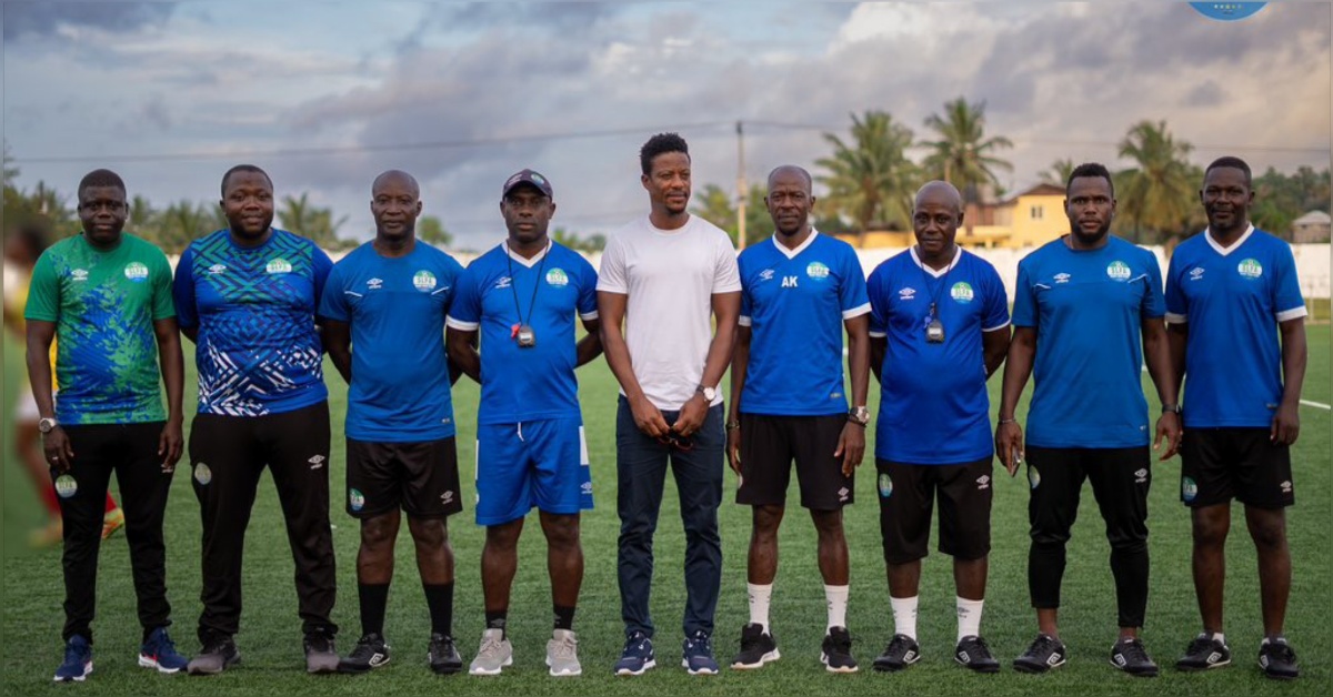Former Leone Stars Captain, Mohamed Kallon Paid Suprise Visit to U23 Training in Liberia