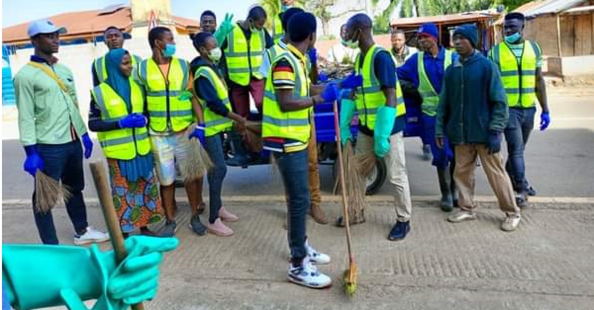 KaiDSU Concludes a Day Cleaning Exercise in Kailahun Town