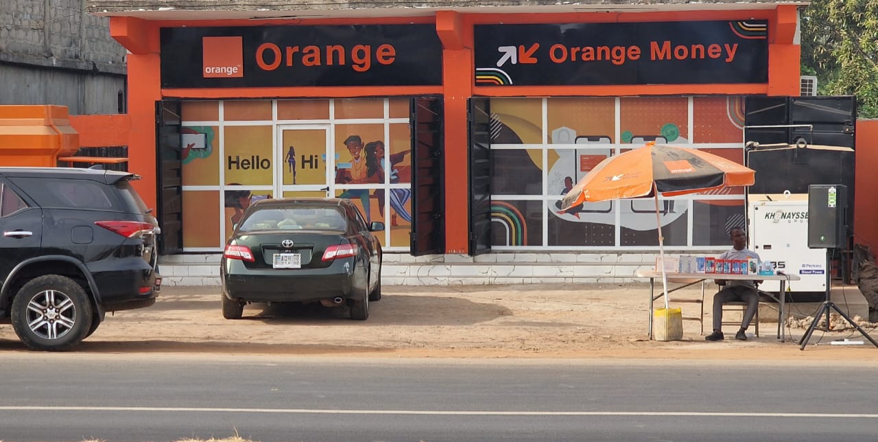 Orange Opens New Shop at Waterloo