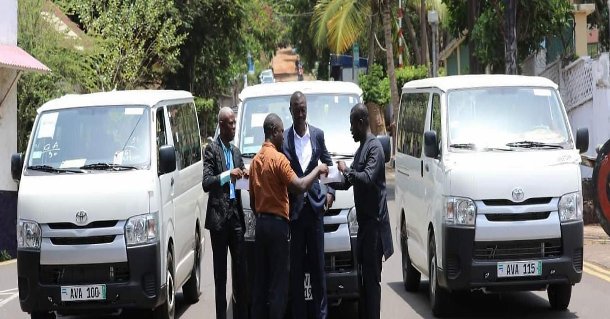 President Bio Presents 3 Mini Buses to Njala University
