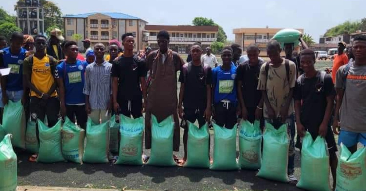 HADA FC Donates to Players’ Parents