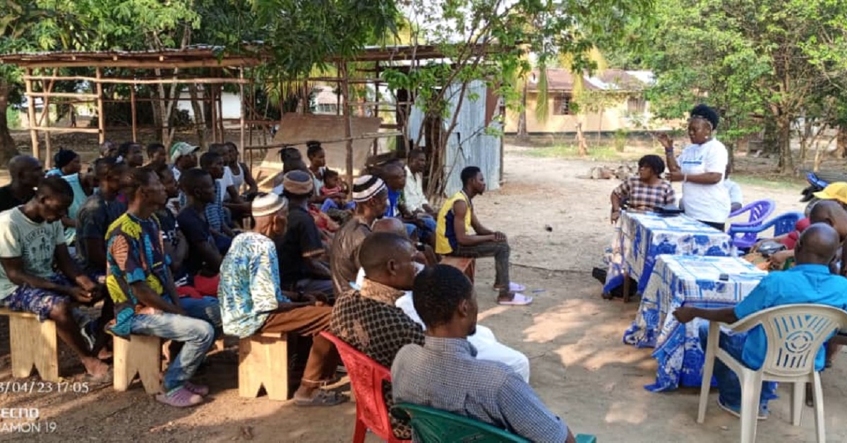 Sierra Leone Police Community Relations Collaborates With Gbanja Town