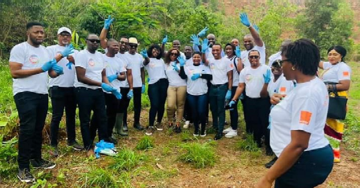 Orange Sierra Leone Plants 3,000 Trees at Regent Mudslide Site