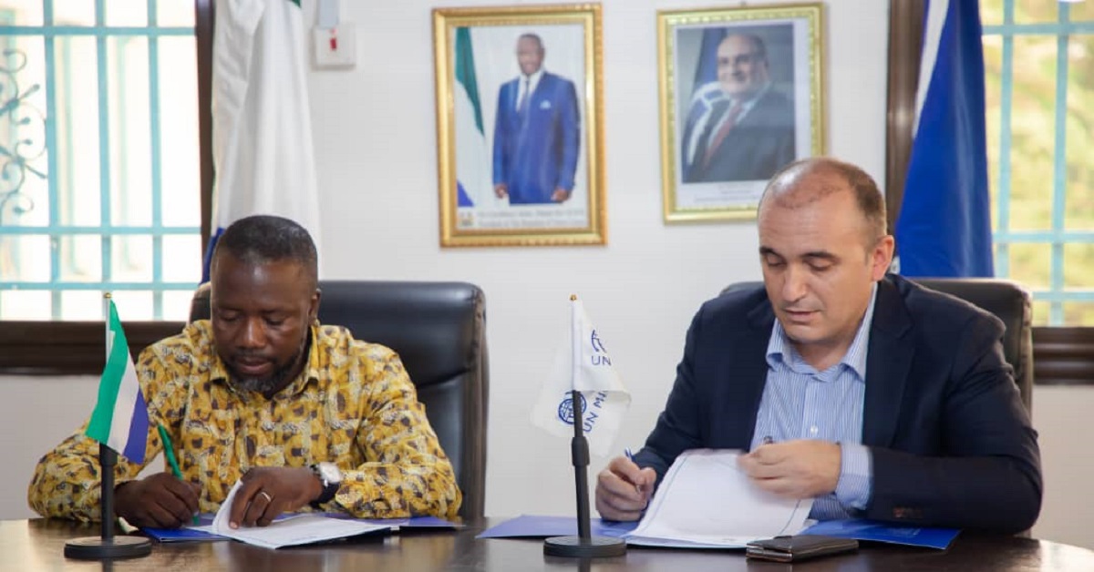 IOM Signs MOU With Youth Ministry