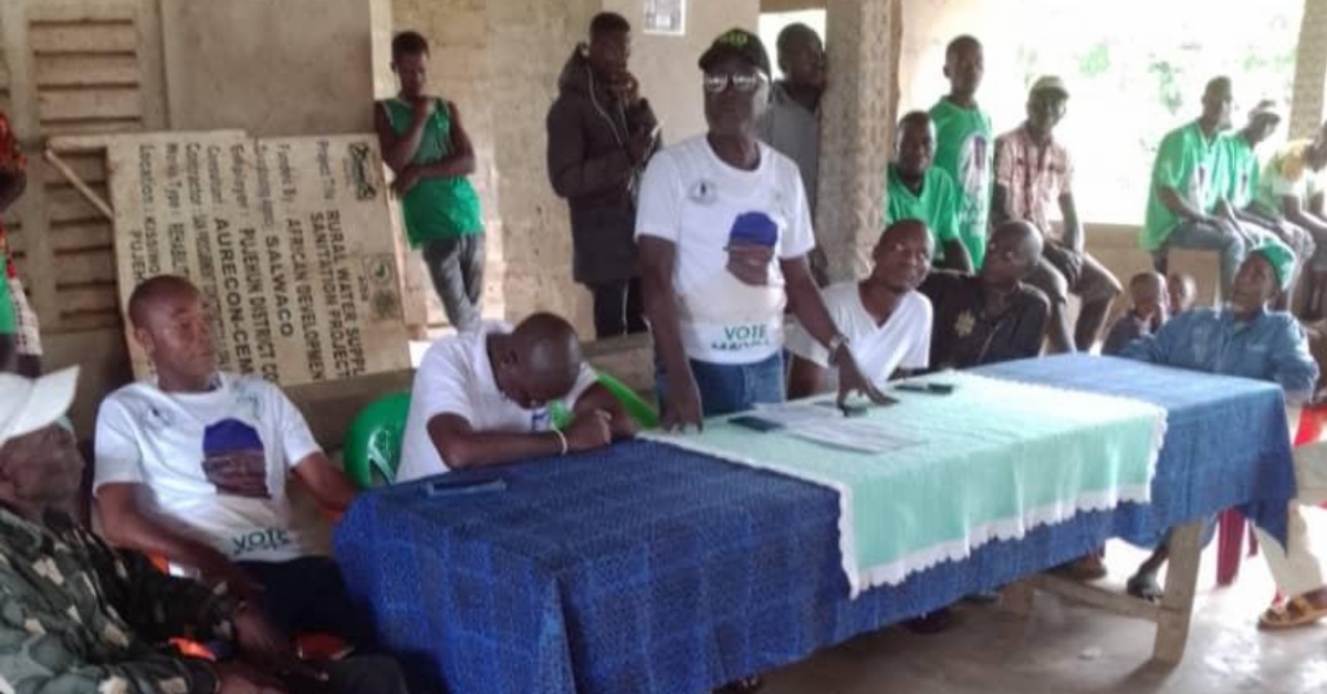 The SLPP Campaign Chairman of Pujehun District Amb. Eddie Sidikie Mansallay Wipes Out APC in Makpele Chiefdom