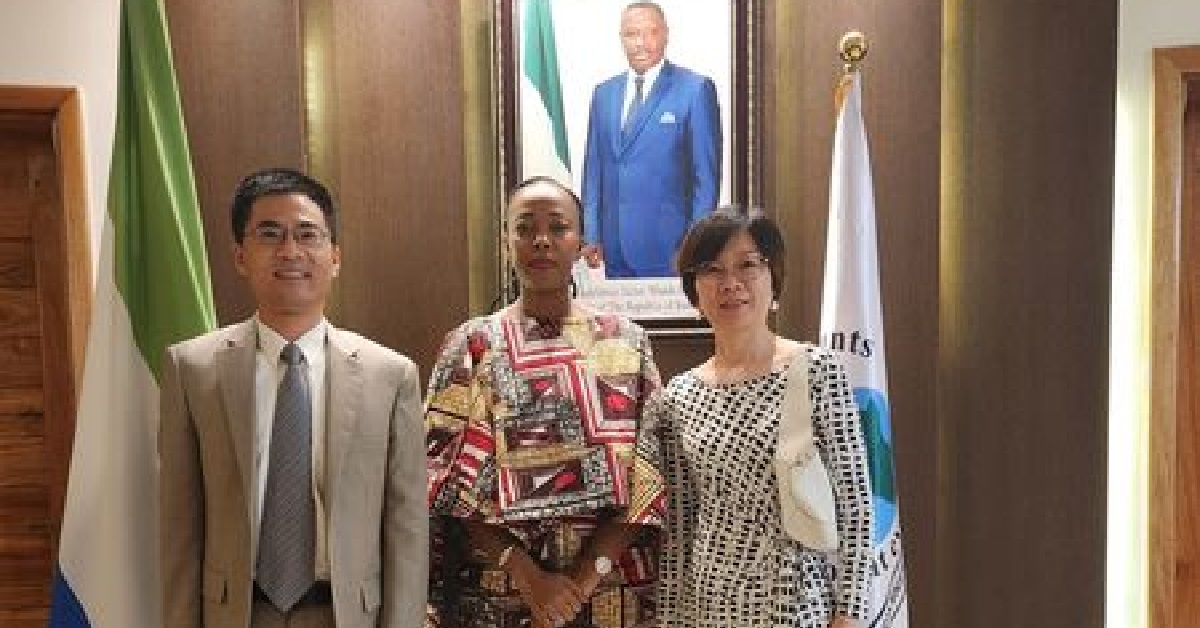 First Lady Fatima Bio Engages Chinese Ambassador And His Wife