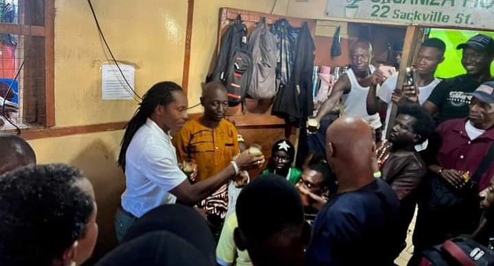 Chief Minister Sengeh Pays Unannounced Visit to Major Ataya Bases in Freetown