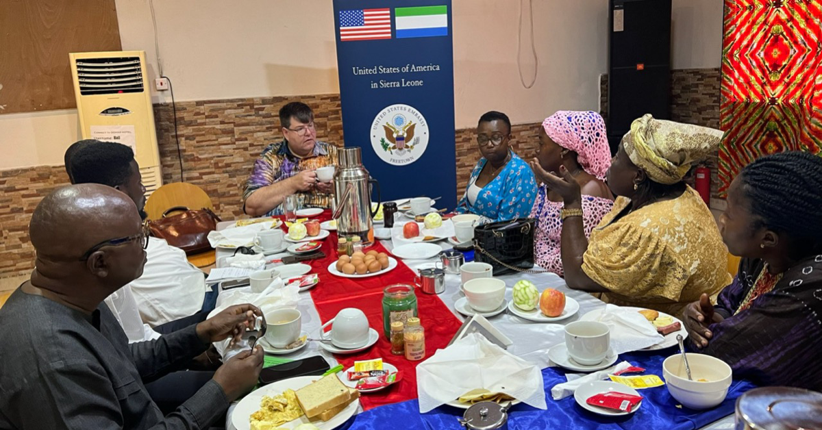 U.S. Ambassador Bryan Hunt Engages Sierra Leone Business Community in Bo