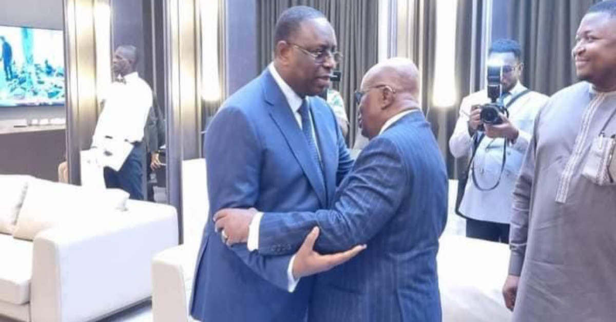 Senegal’s President Macky Sall and Ghana’s President Nana Addo Akufo-Addo Touch Down in Freetown
