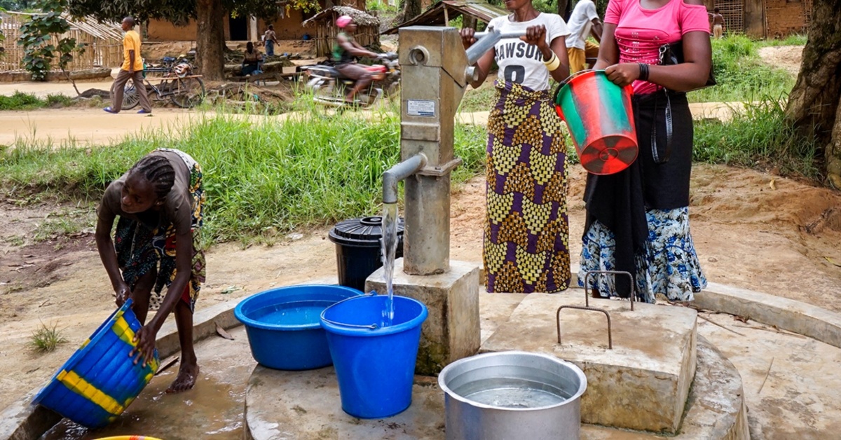 Councilor Ernest Ngenda Sama and Goal Sierra Leone Deliver Clean Water to Four Communities in Ward 346