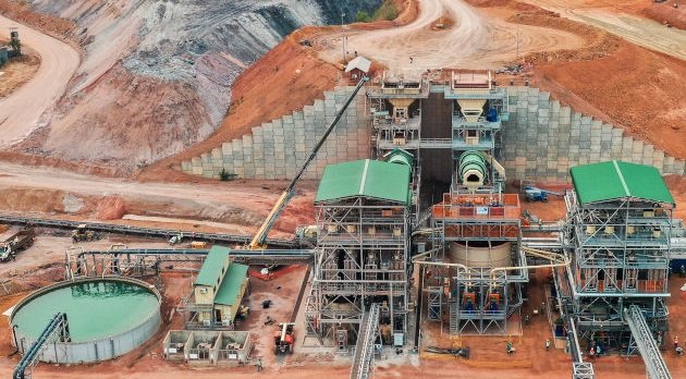 Sierra Rutile Temporarily Suspends Operations Amidst Fiscal Negotiations