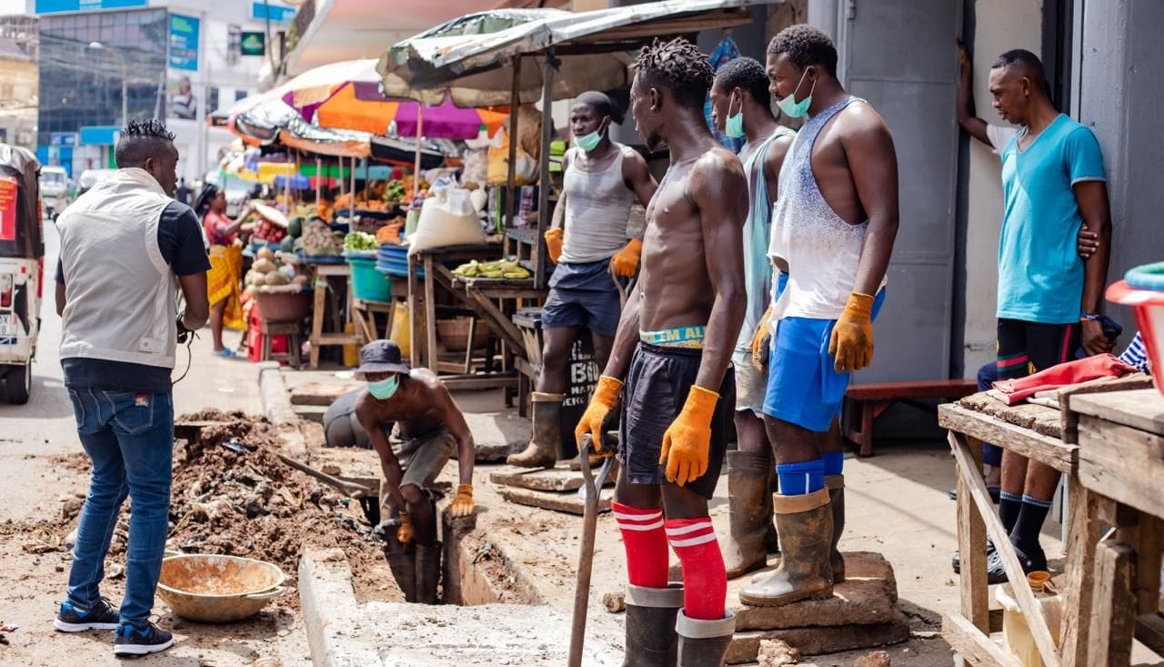 Freetown City Council Engages Over 1,000 Youths in Citywide Flood Mitigation Activities