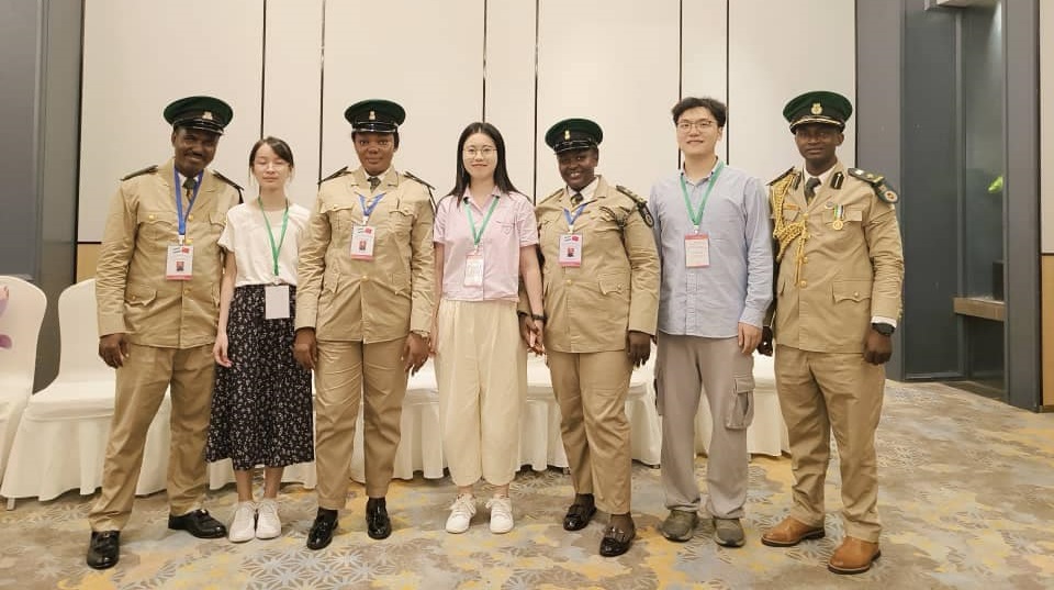 Sierra Leone Correctional Service Personnel Complete Emergency Rescue Training in China