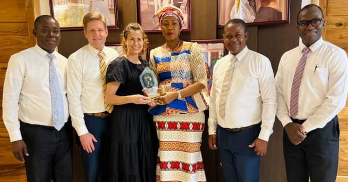 Church of Jesus Christ of Latter-Day Saints Presents Trophy of Authority to First Lady Fatima Bio