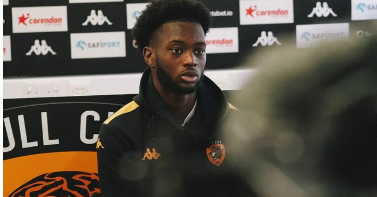 Abu Kamara Makes Debut For Hull City