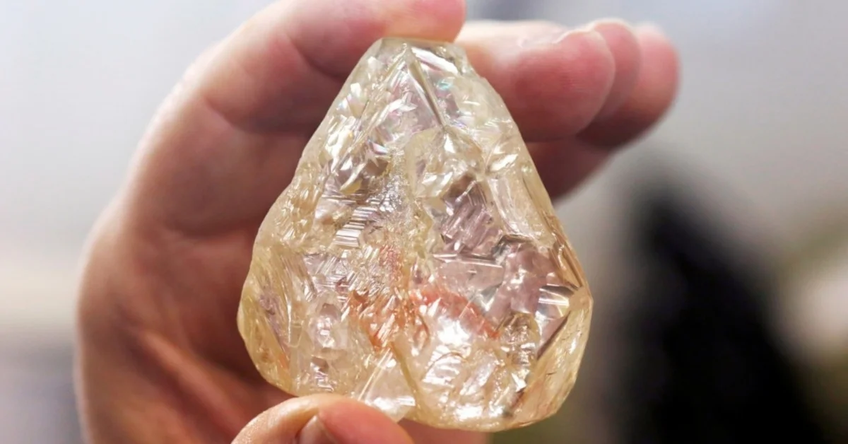 Government Issues Update on a Piece of Stone Suspected to be Diamond