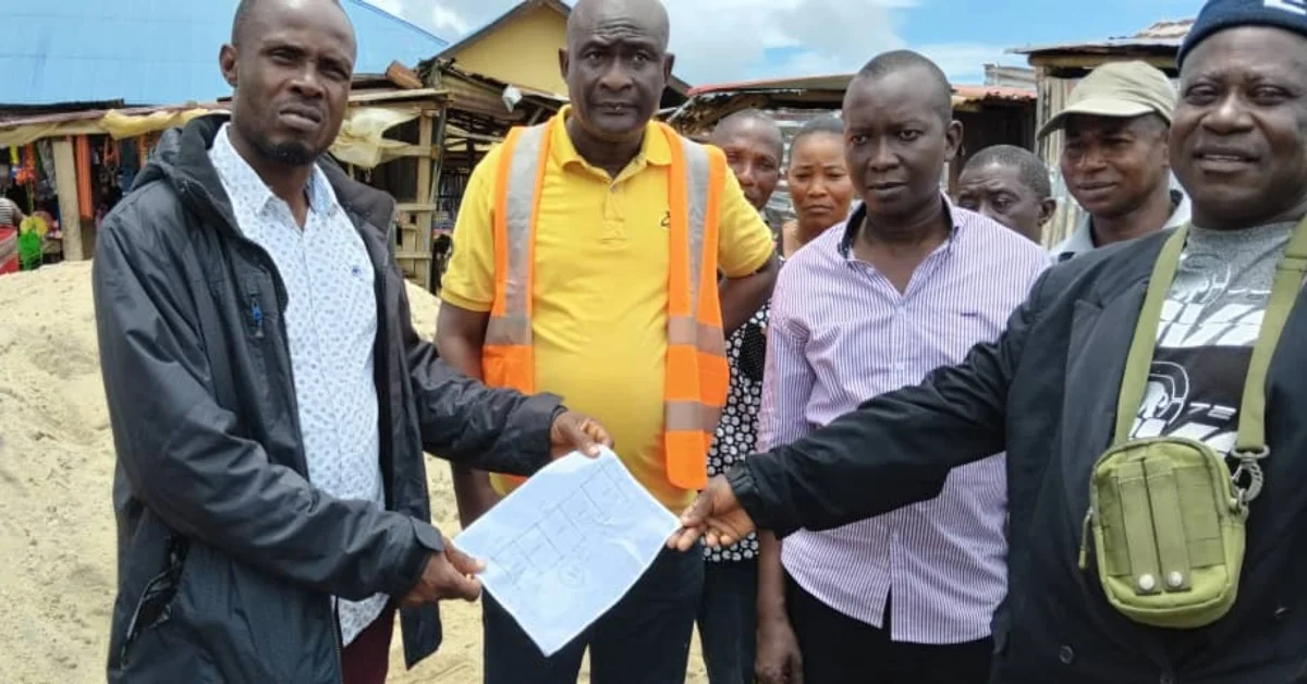 Pujehun District Council Hands Over Market Construction Contract in Gendema