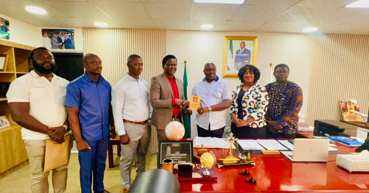 Hon. Speaker Segepoh Solomon Thomas Receives Innovative Leadership Award