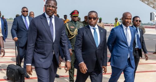 ECOWAS Chairman Julius Maada Bio Arrives in Guinea-Bissau for High-Level Talks Amid Political Crisis